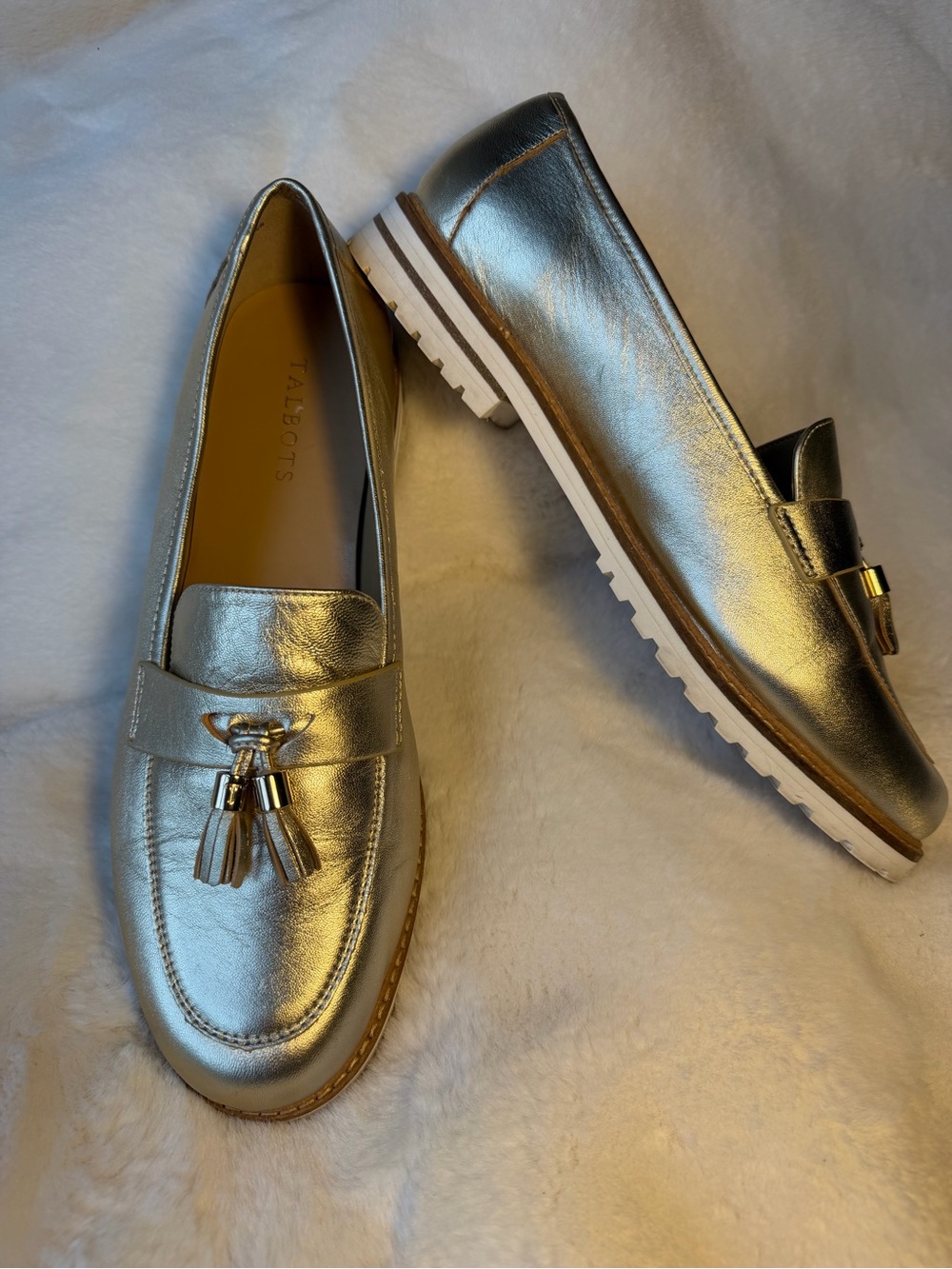 Talbots Gold Metallic Laura Tassel Leather Loafers Size 11